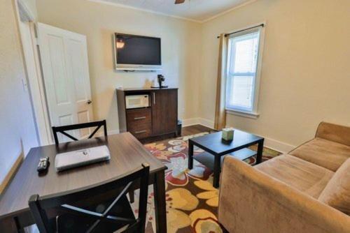 Nader'S Motel & Suites Ludington Εξωτερικό φωτογραφία