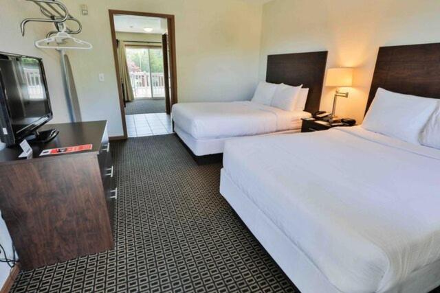 Nader'S Motel & Suites Ludington Εξωτερικό φωτογραφία