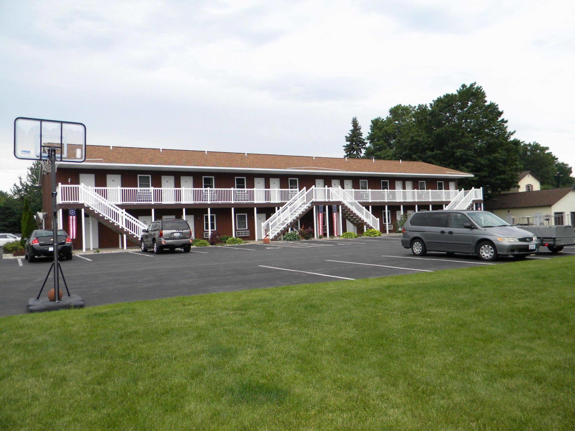 Nader'S Motel & Suites Ludington Εξωτερικό φωτογραφία